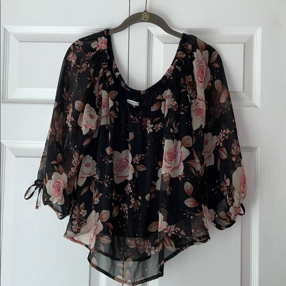 American Eagle Off-the-Shoulder Black Floral Shirt